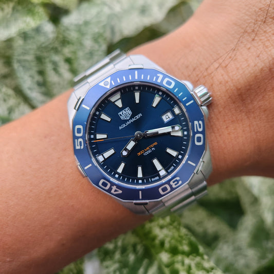 Tag Heuer Aquaracer 300M Steel Alu Bezel in Blue Dial 41mm