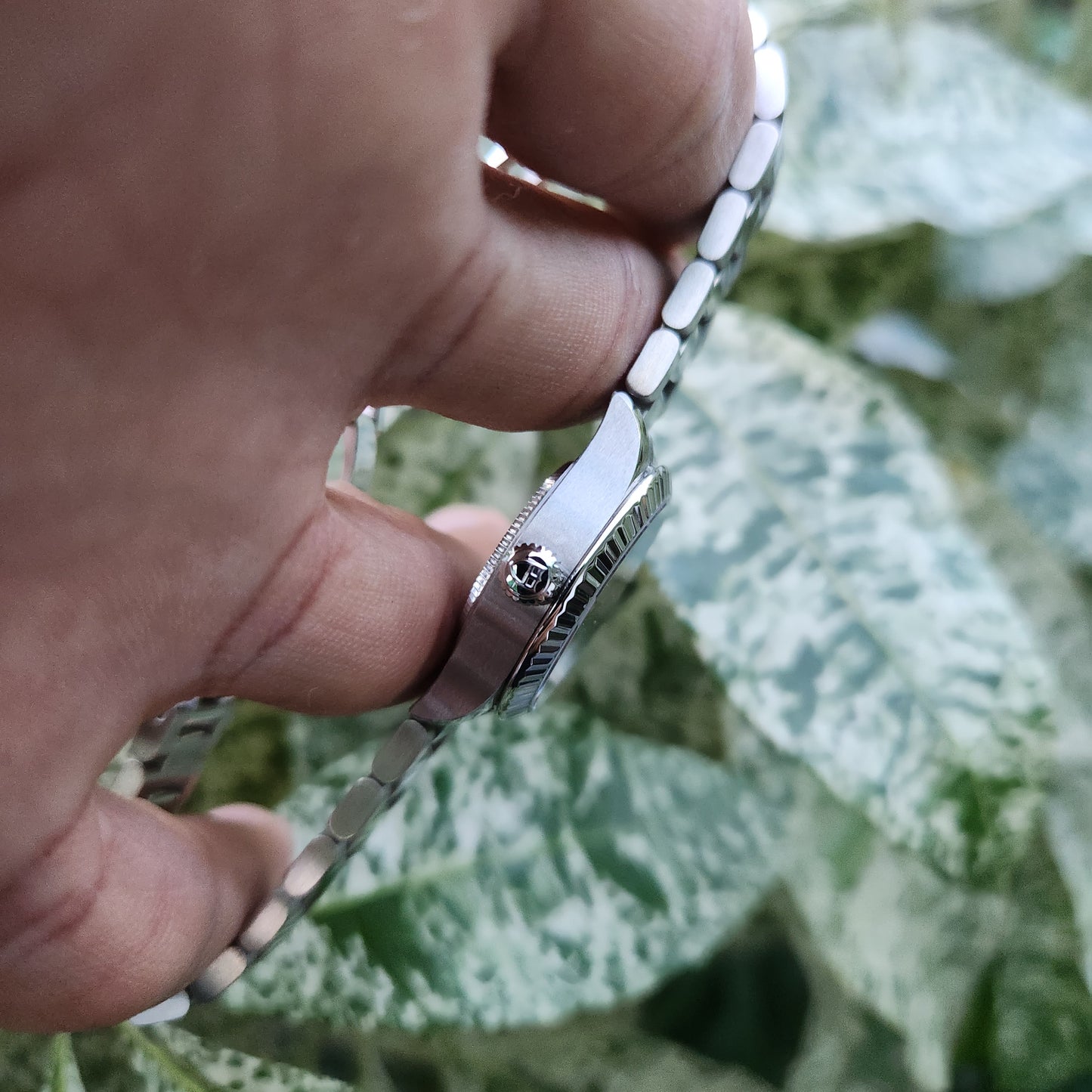 Tudor Style Ladies Fluted Bezel Gold Indeces in Silver Dial 28mm - Complete Set