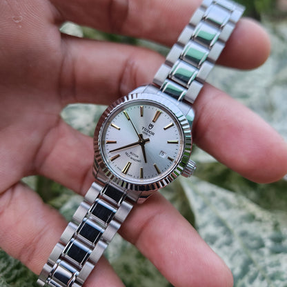 Tudor Style Ladies Fluted Bezel Gold Indeces in Silver Dial 28mm - Complete Set