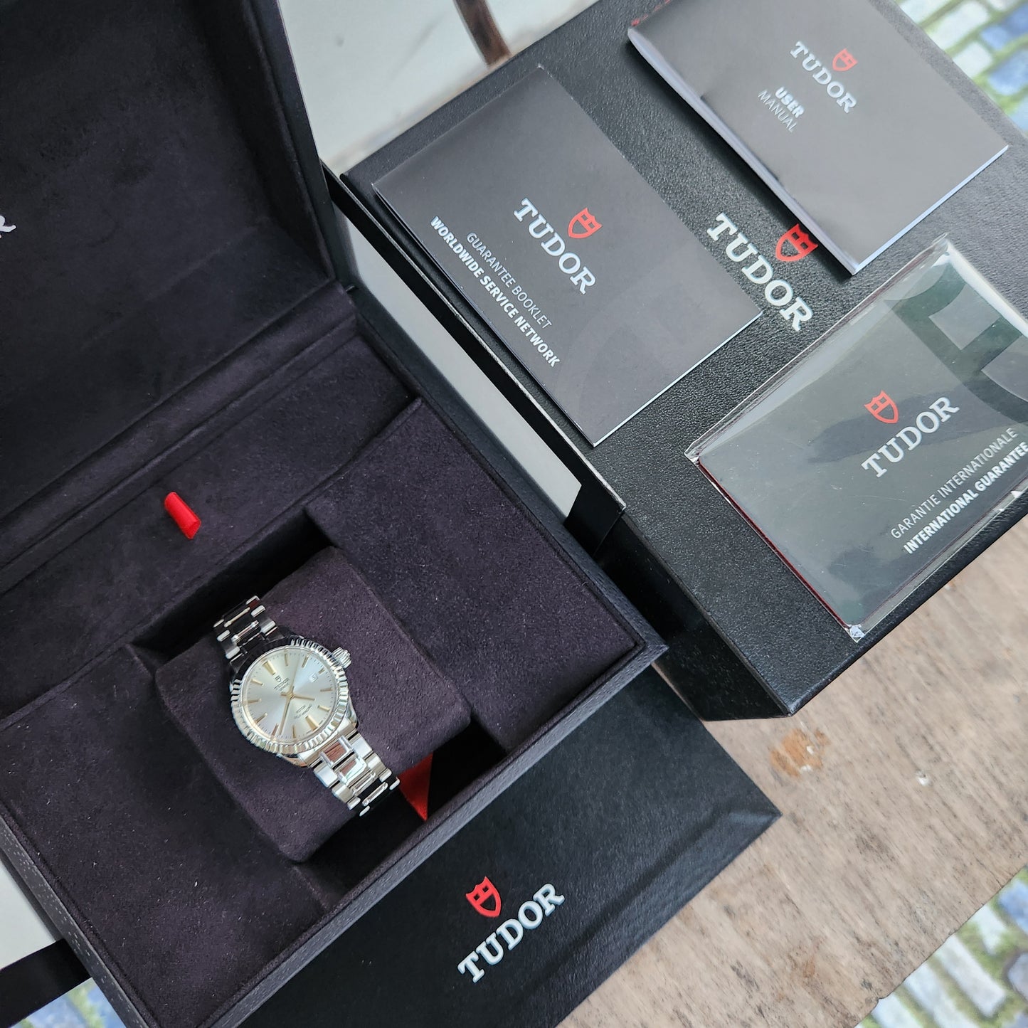 Tudor Style Ladies Fluted Bezel Gold Indeces in Silver Dial 28mm - Complete Set