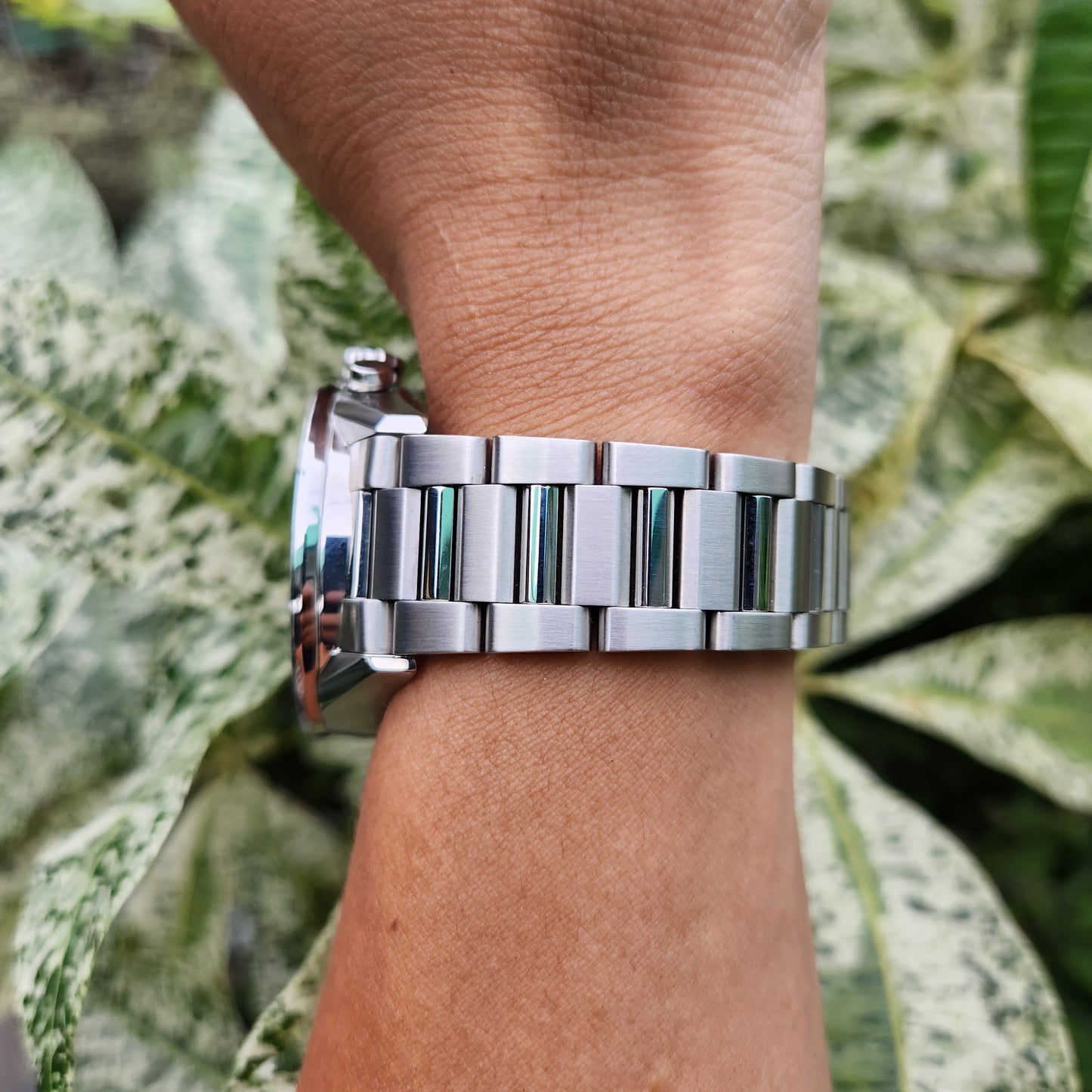 Tag Heuer Carerra Calibre 1887 Chronograph Ceramic Bezel in Black Dial 43mm