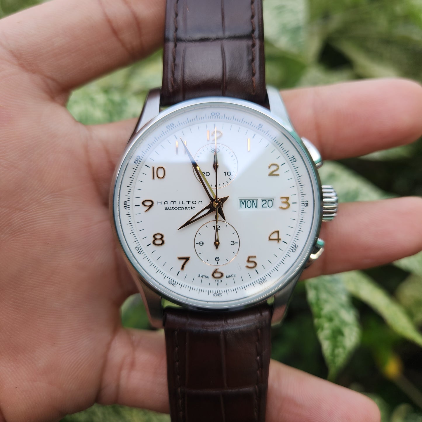 Hamilton Jazzmaster Maestro Auto Chrono in White Dial 45mm