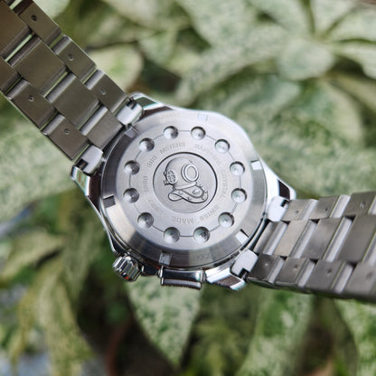 Tag Heuer Aquaracer Alarm Steel Bezel in Black Striped Dial 39mm