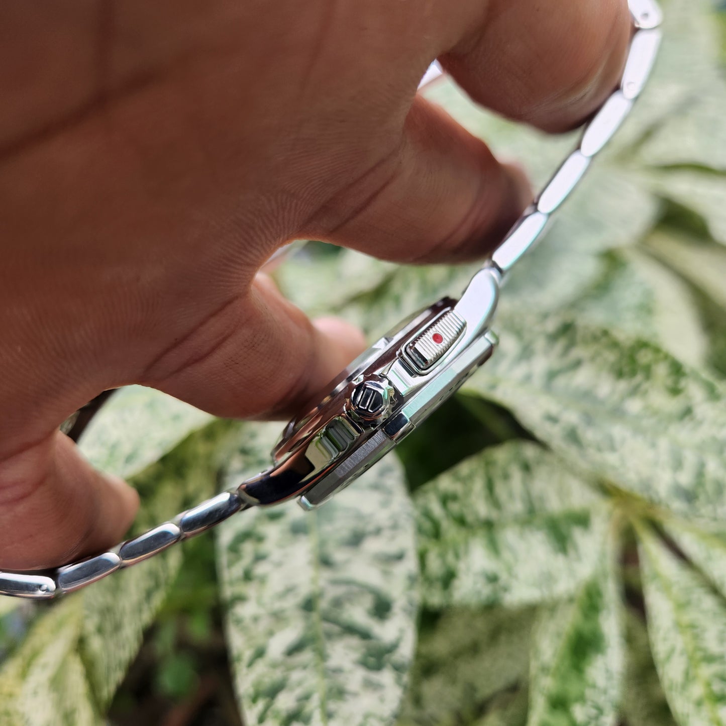 Tag Heuer Aquaracer Alarm Steel Bezel in Black Striped Dial 39mm