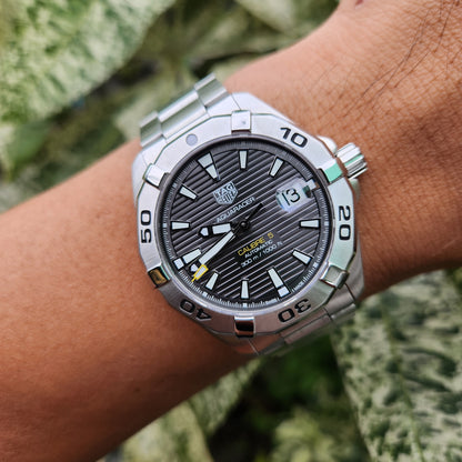 Tag Heuer Aquaracer Calibre 5 Steel Bezel in Lacquered Grey Striped Dial 41mm