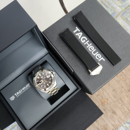 Tag Heuer Aquaracer Calibre 5 Steel Bezel in Lacquered Grey Striped Dial 41mm