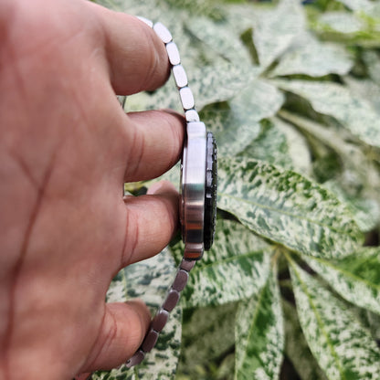 Tag Heuer F1 Chronograph Red Accents in Black Dial 42mm - Complete Set