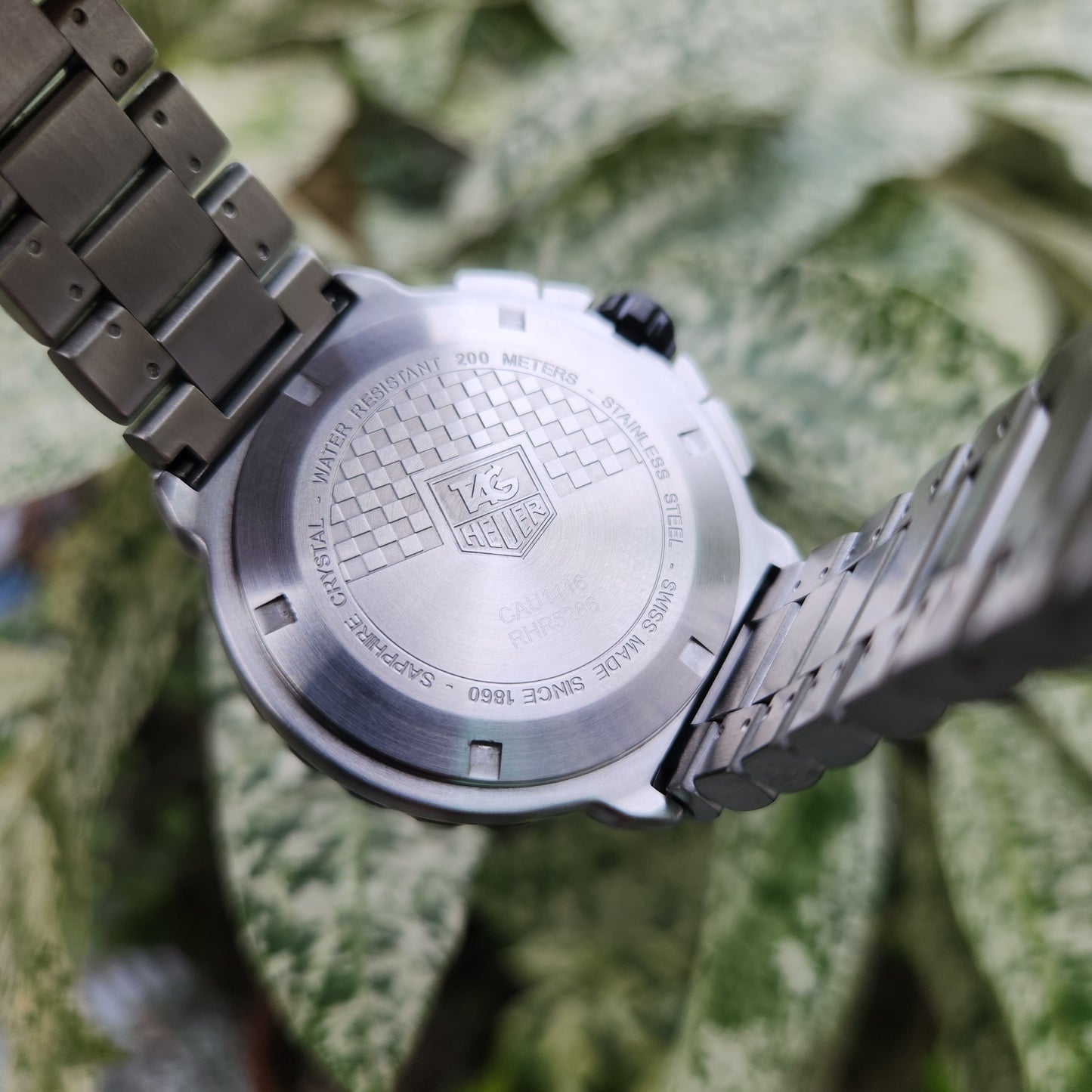 Tag Heuer F1 Chronograph Red Accents in Black Dial 42mm - Complete Set