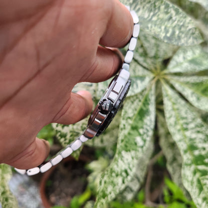Tag Heuer F1 Chronograph Red Accents in Black Dial 42mm - Complete Set