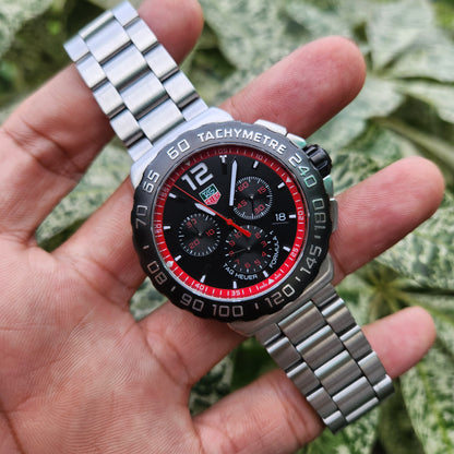 Tag Heuer F1 Chronograph Red Accents in Black Dial 42mm - Complete Set