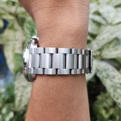 Certina DS Action Podium GMT Chronograph Black Dial 42mm - Complete Set