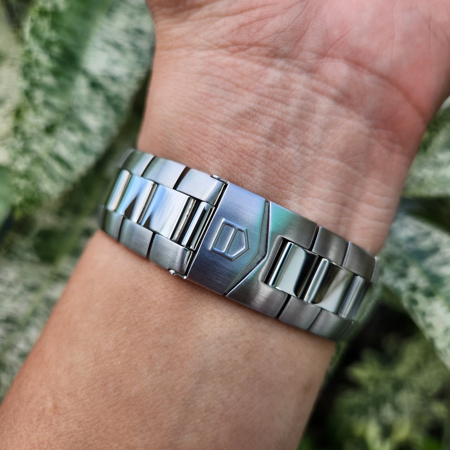 Tag Heuer Kirium Automatic Chronometer Midsize Salmon Dial 37mm