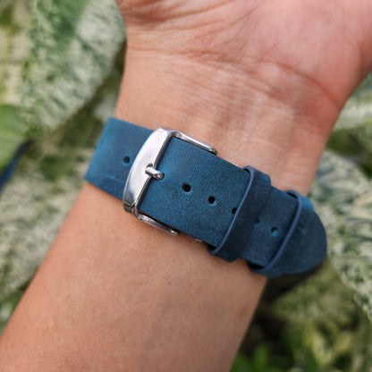 Hamilton Khaki Field Pioneer Powermatic 80 in Silver Dial 45mm - Complete Set