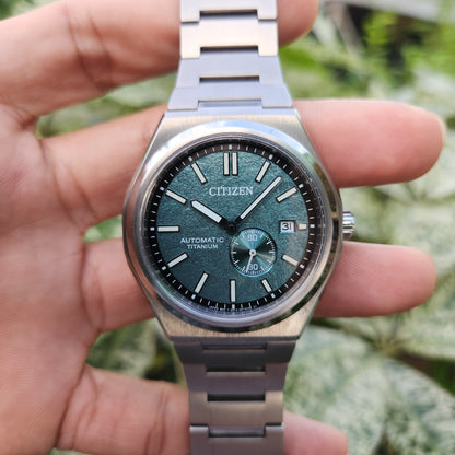 Citizen Zenshin Super Titanium Small Seconds 40.5mm in Textured Green Dial - Complete Set