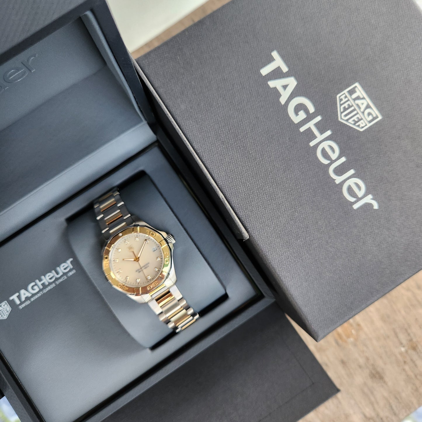 Tag Heuer Ladies Aquaracer Two-Tone Solid Gold 18k Bezel in Mother of Pearl White Dial with Diamonds 32mm