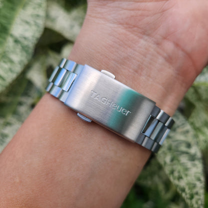 Tag Heuer F1 Chronograph Calibre 16 Day-Date Steel Bezel on Silver Dial 43mm - Complete Set