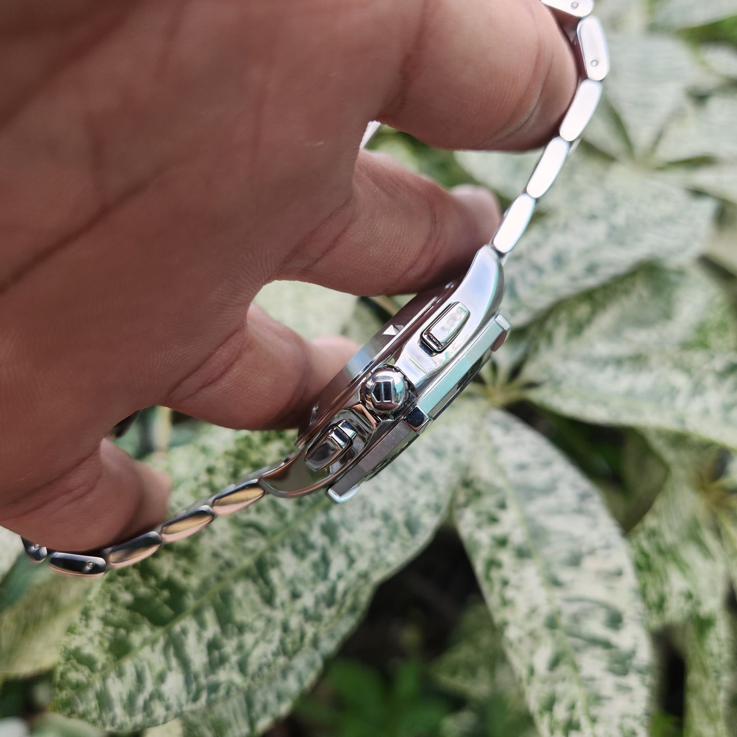 Tag Heuer F1 Chronograph Calibre 16 Day-Date Steel Bezel on Silver Dial 43mm - Complete Set