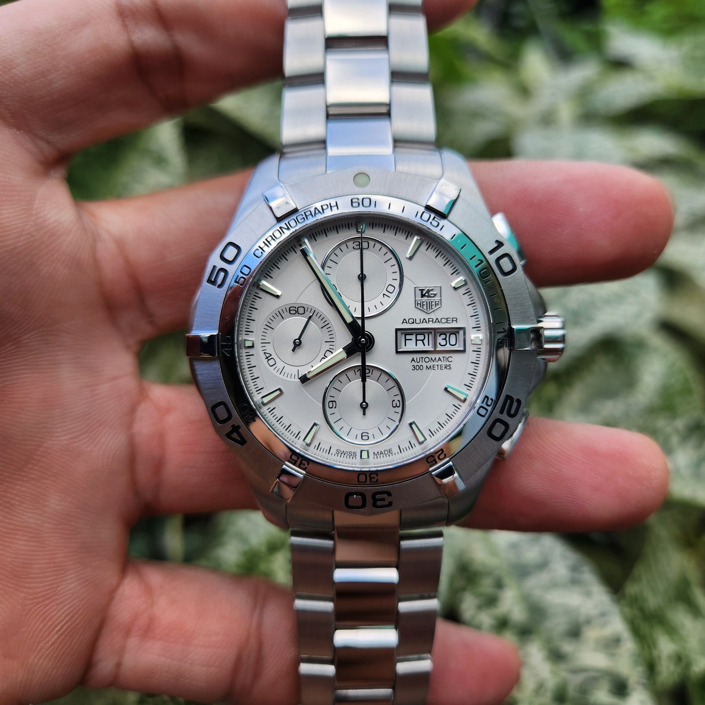 Tag Heuer F1 Chronograph Calibre 16 Day-Date Steel Bezel on Silver Dial 43mm - Complete Set