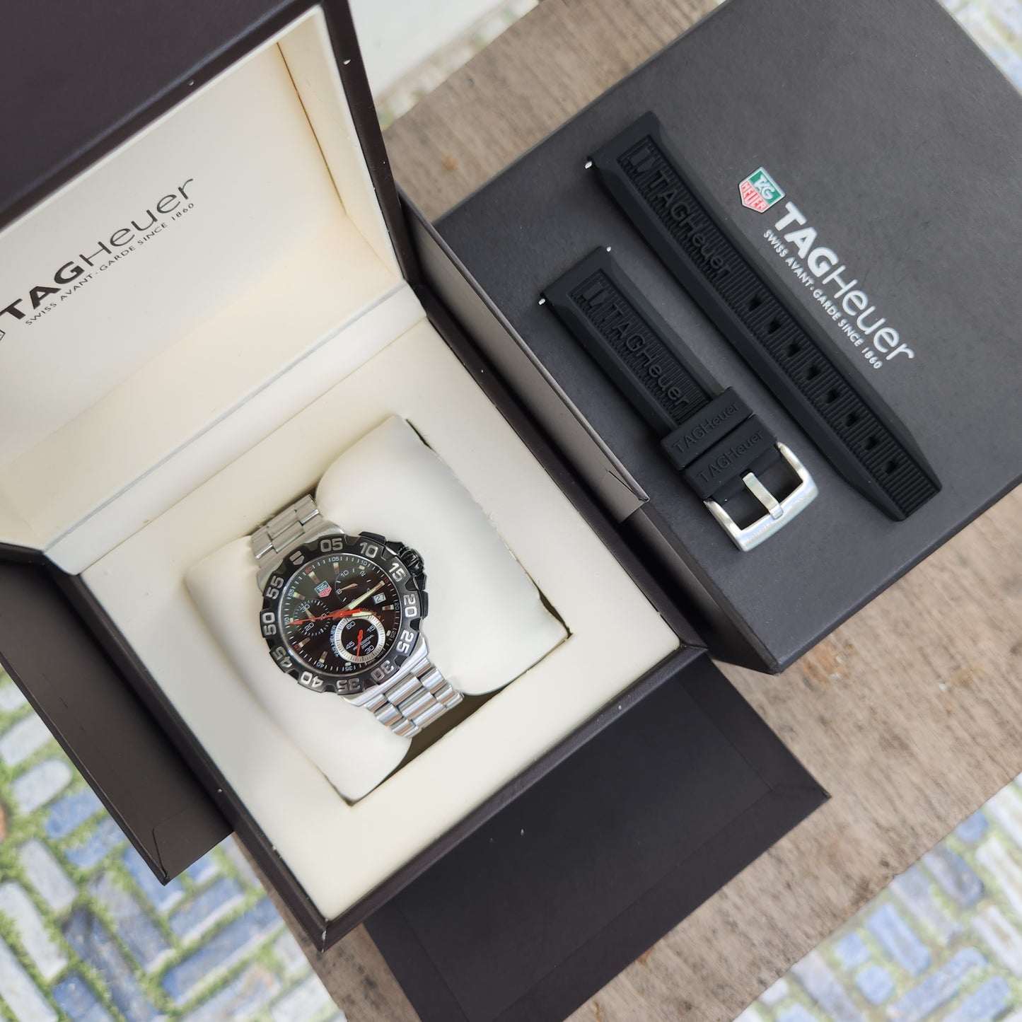 Tag Heuer F1 Chronograph Alonso Black Dial 41mm