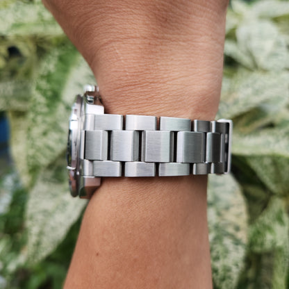 Tag Heuer Aquaracer Chronograph Steel Alu Bezel in Black Dial 43mm