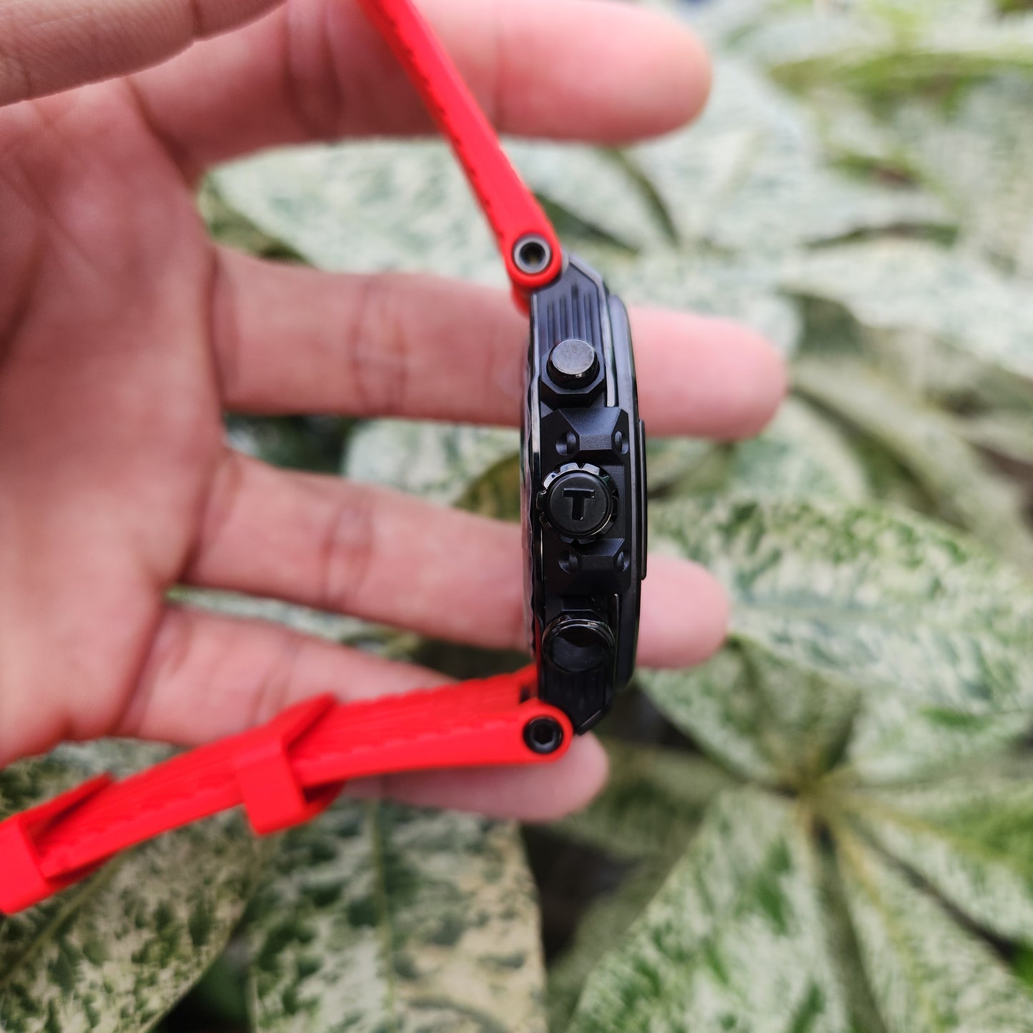 Tissot T-Race Black PVD in Red Accent 45mm - Complete Set