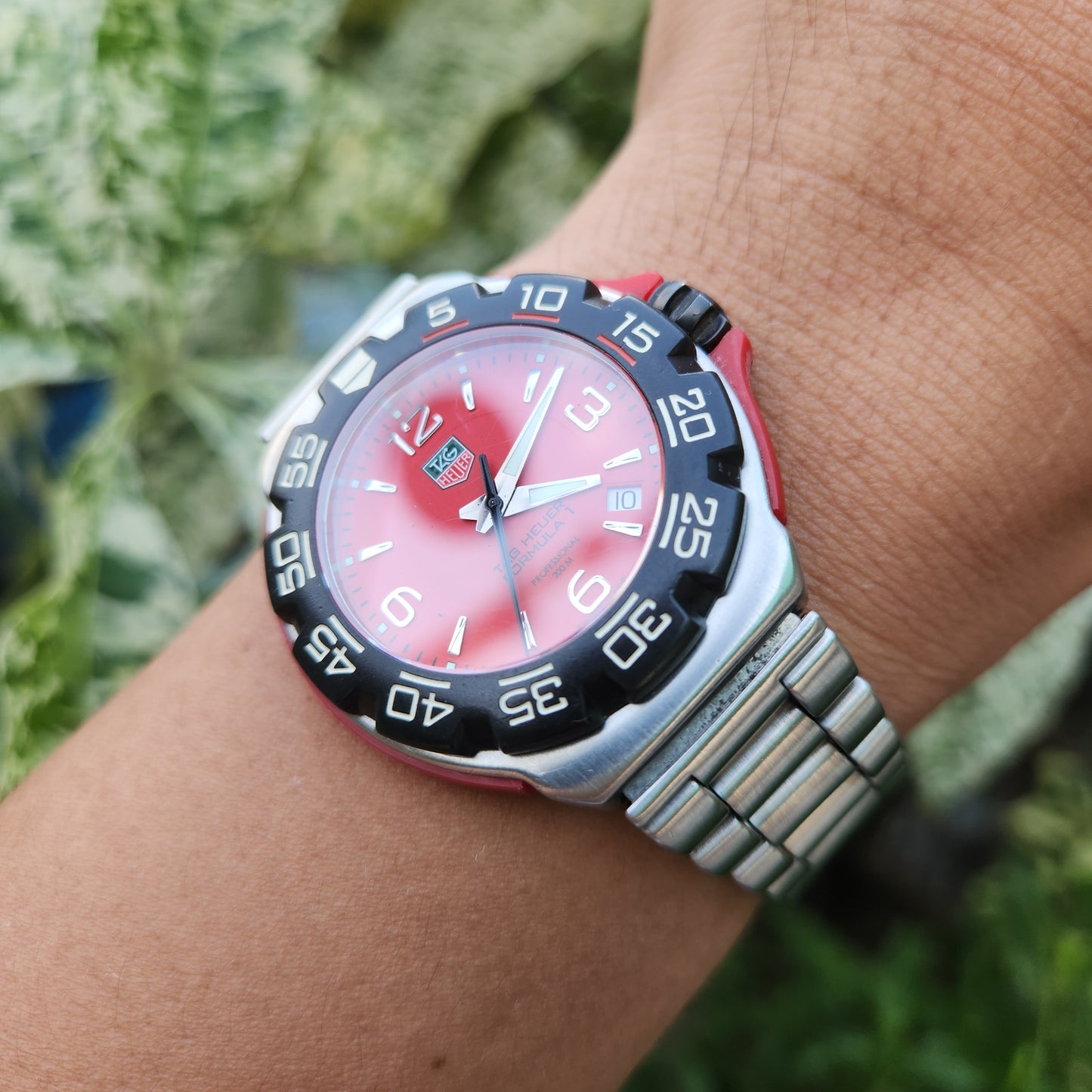 Tag Heuer F1 Red Dial 40mm