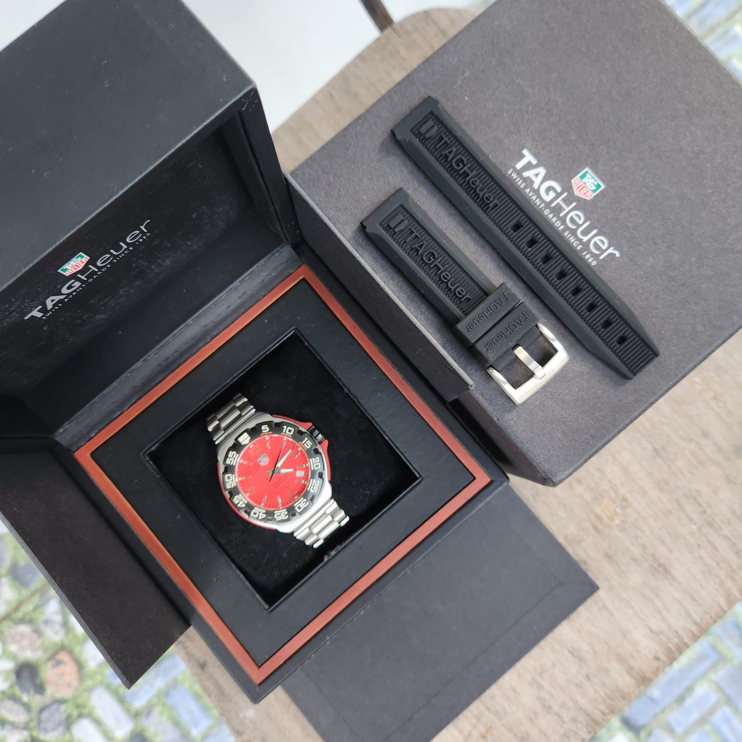 Tag Heuer F1 Red Dial 40mm