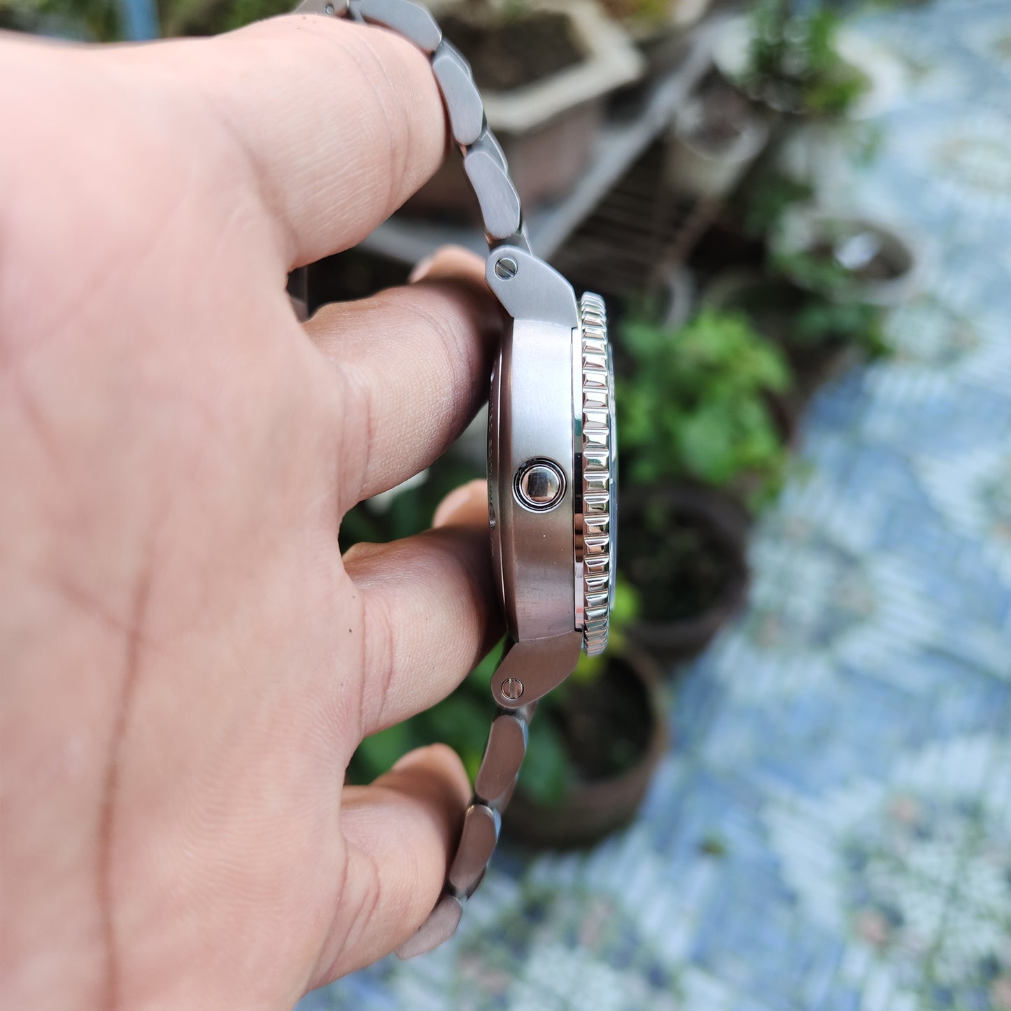 Oris Aquis Tubbataha Titanium Limited Edition Ceramic Bezel in Blue Dial 46mm - Complete Set