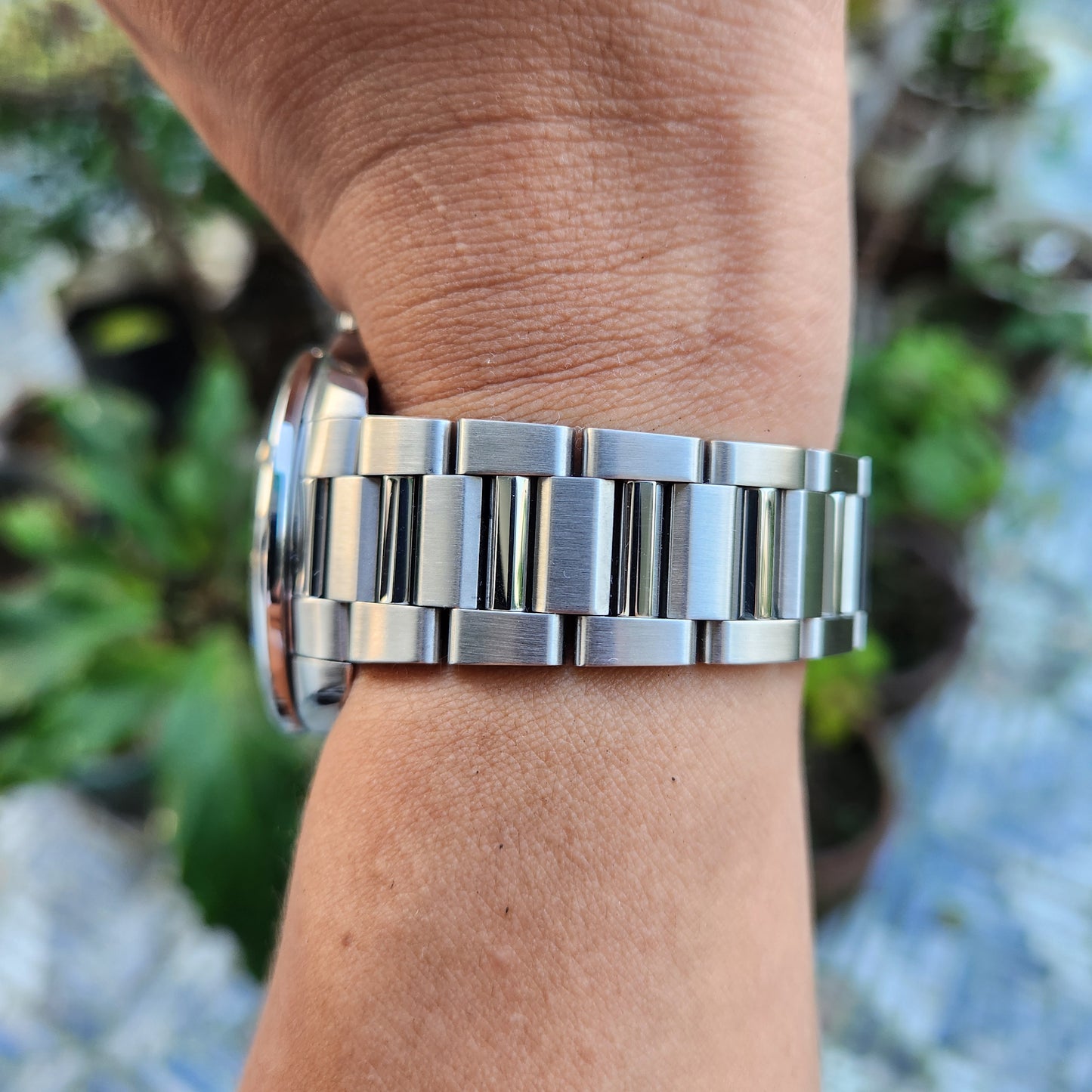 Tag Heuer Carrera Grand Carrera Calibre 8 Grande Date GMT Chronometer in Silver Dial 42.5mm - Complete Set