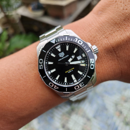 Tag Heuer Aquaracer 300M Steel Alu Bezel in Black Dial 41mm - Complete Set