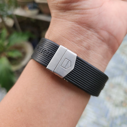 Tag Heuer F1 PVD Chronograph Red Indices in Black Dial 42mm