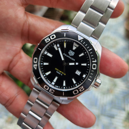 Tag Heuer Aquaracer 300M Steel Alu Bezel in Black Dial 43mm - Complete Set
