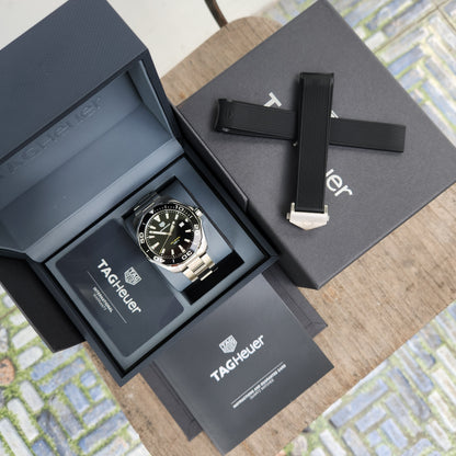 Tag Heuer Aquaracer 300M Steel Alu Bezel in Black Dial 43mm - Complete Set