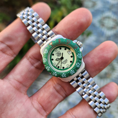 Tag Heuer F1 Ladies Classic Green Bezel in Full Lume Dial 28mm