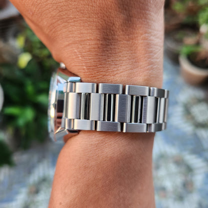 Tag Heuer Carrera Calibre 5 Day-Date Black Dial 41mm - Complete Set