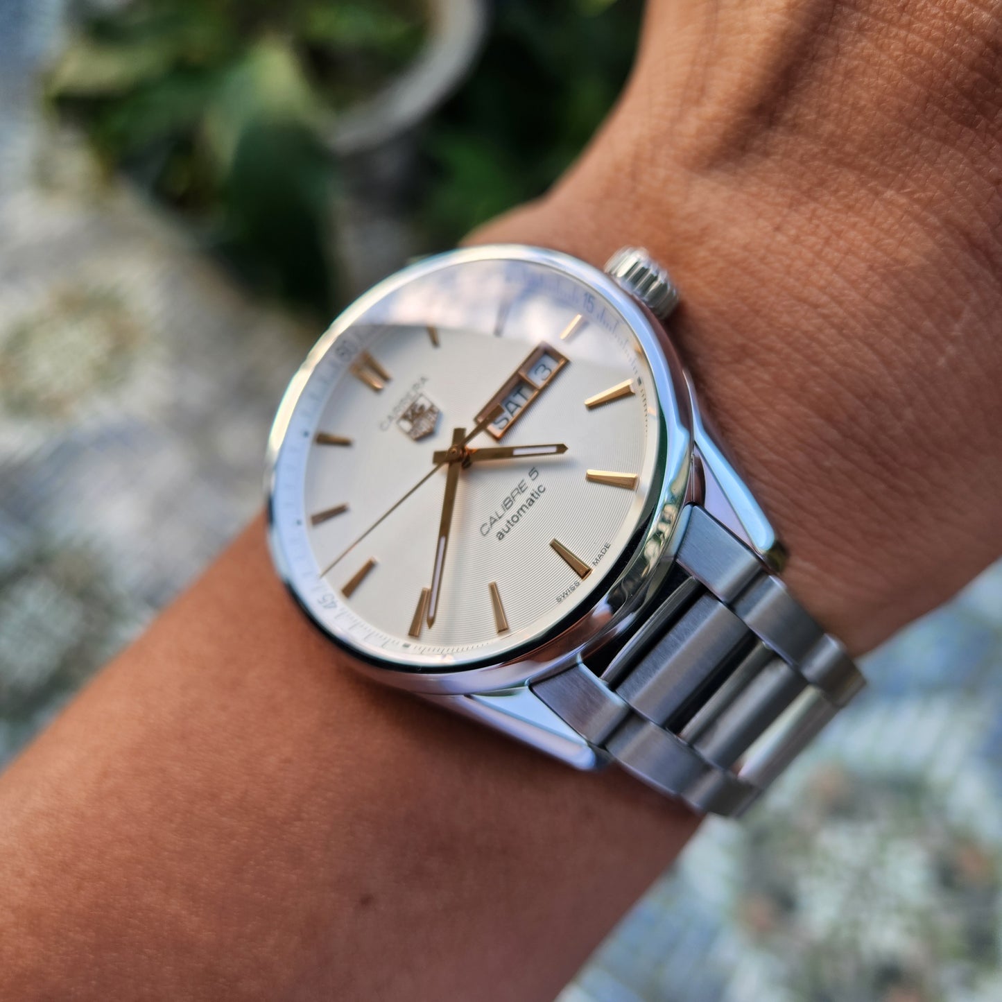 Tag Heuer Carrera Calibre 5 Day-Date Rose Gold Accents in White Dial 41mm - Complete Set