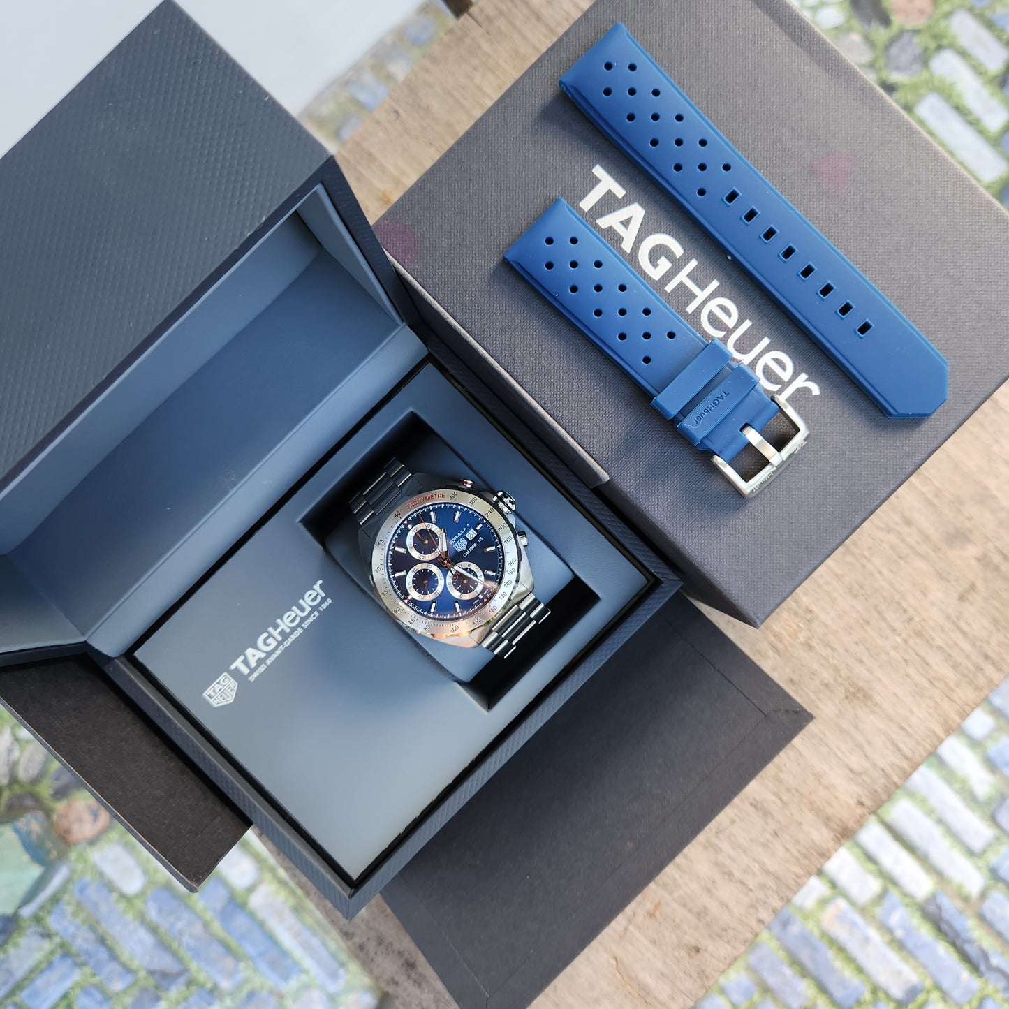 Tag Heuer F1 Chronograph Calibre 16 Irisdescent Blue Dial 44mm