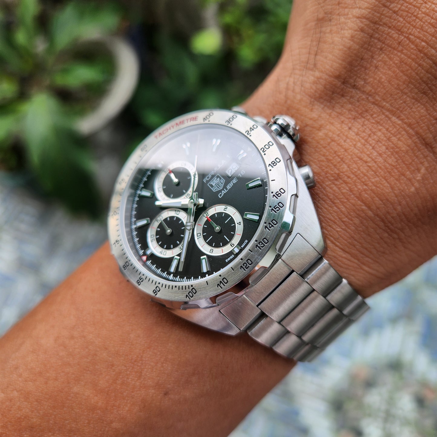 Tag Heuer F1 Chronograph Calibre 16 Steel Bezel in Black Dial 44mm - Complete Set