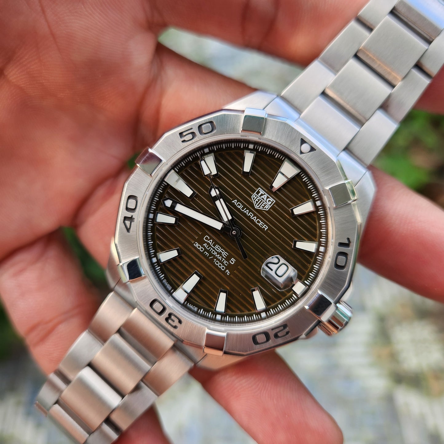 Tag Heuer Aquaracer Calibre 5 Sunray Brushed Brown Dial 43mm - Complete Set