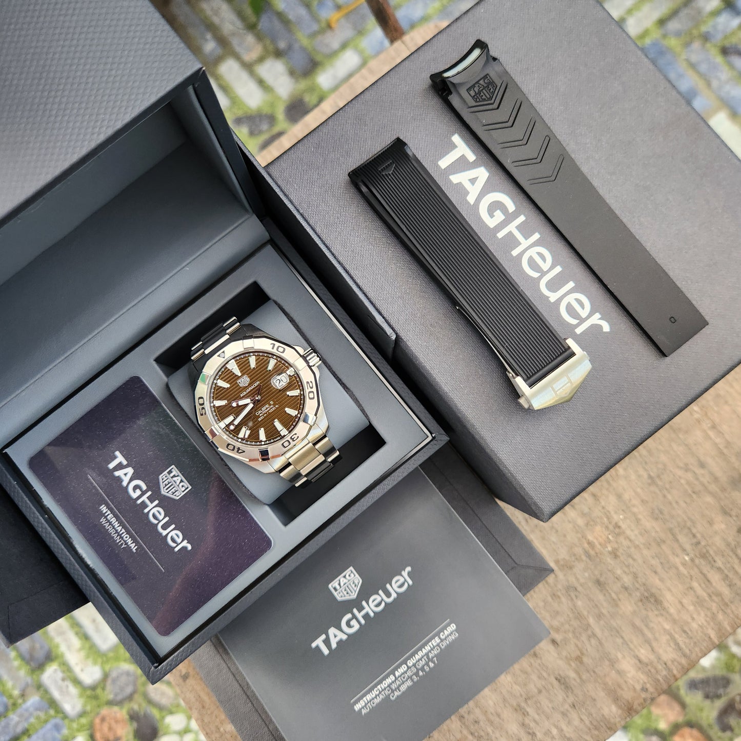 Tag Heuer Aquaracer Calibre 5 Sunray Brushed Brown Dial 43mm - Complete Set