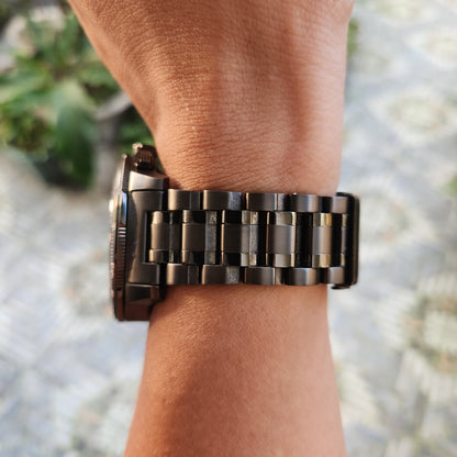 Citizen Satellite Wave GPS Eco-Drive F900 Titanium 47mm in Grey Dial