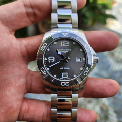 Longines HydroConquest Ceramic Bezel in Sunray Grey Dial 41mm - Complete Set