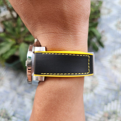 Breitling Avenger II Seawolf 3000M Super Diver Chronometer Yellow Dial 45mm