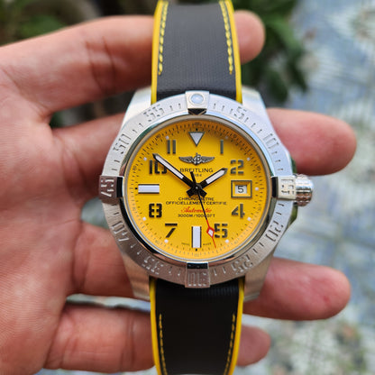 Breitling Avenger II Seawolf 3000M Super Diver Chronometer Yellow Dial 45mm