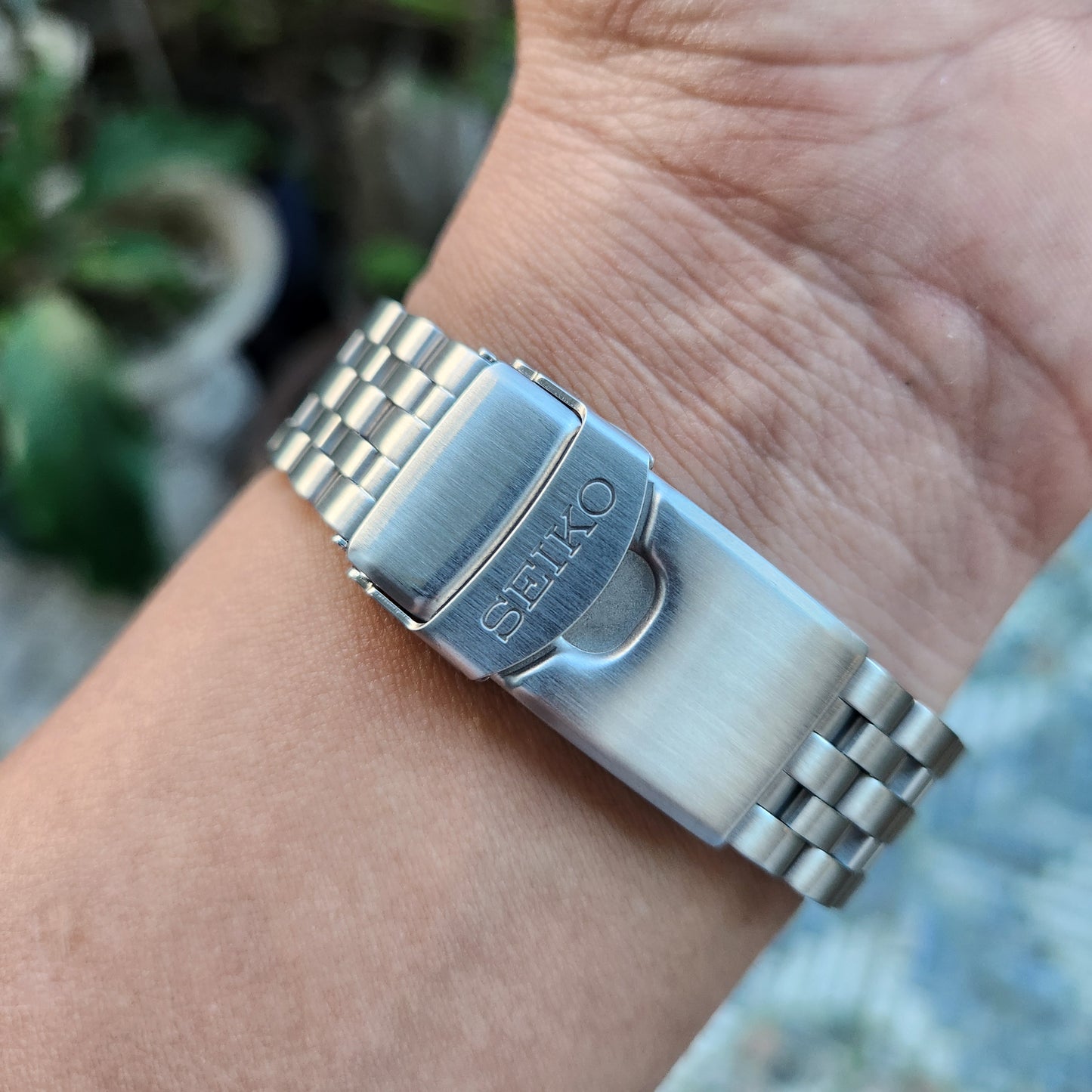 Seiko 5 Sports 'Laurel' Limited Edition 110th Anniversary 38mm Off-White Dial - Complete Set