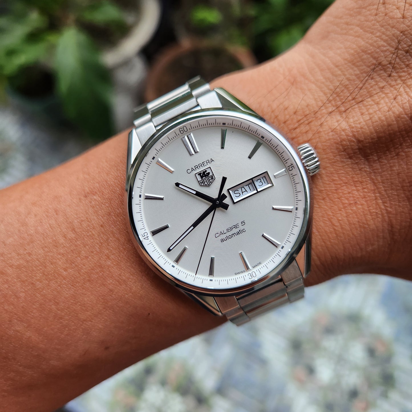 Tag Heuer Carrera Calibre 5 Day-Date Silver Indeces in White Azurage Dial 41mm - Complete Set