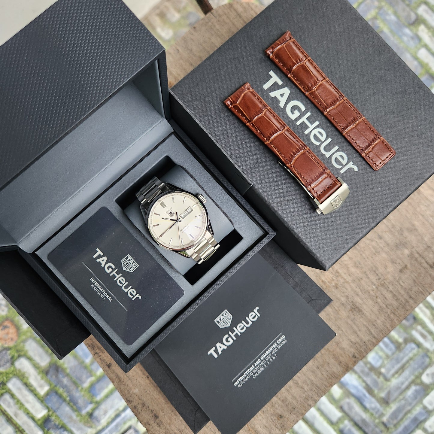 Tag Heuer Carrera Calibre 5 Day-Date Silver Indeces in White Azurage Dial 41mm - Complete Set