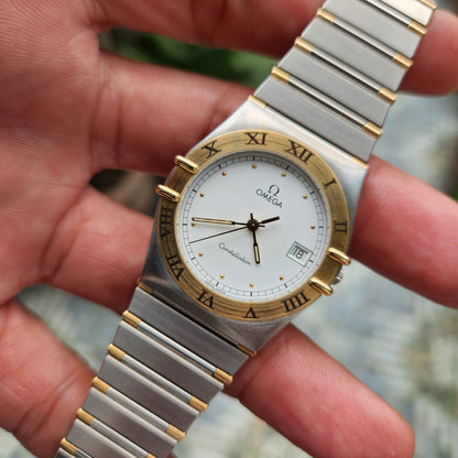 Omega Constellation 18k Solid Gold Bezel Two-Tone Midsize 34mm White Dial