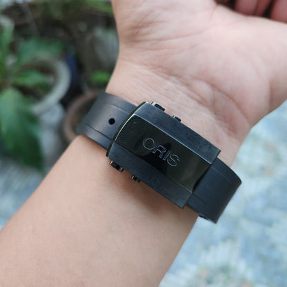 Oris Aquis El Hierro Limited Edition Black DLC Coated in Dark Grey Dial 43mm - Complete Set