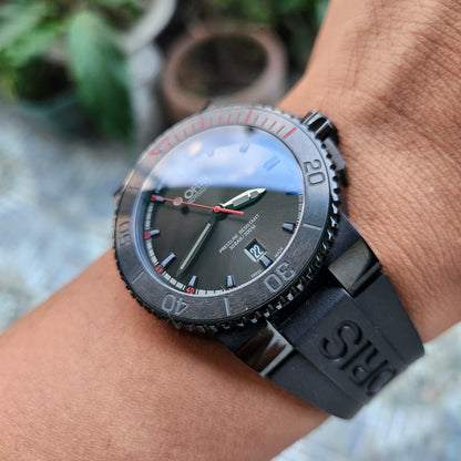 Oris Aquis El Hierro Limited Edition Black DLC Coated in Dark Grey Dial 43mm - Complete Set